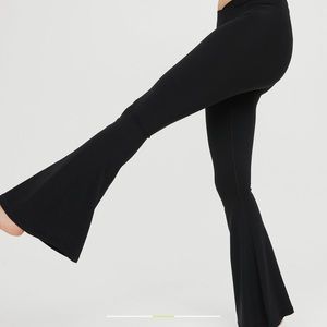 OFFLINE by aerie real me high waisted crossover super flare legging